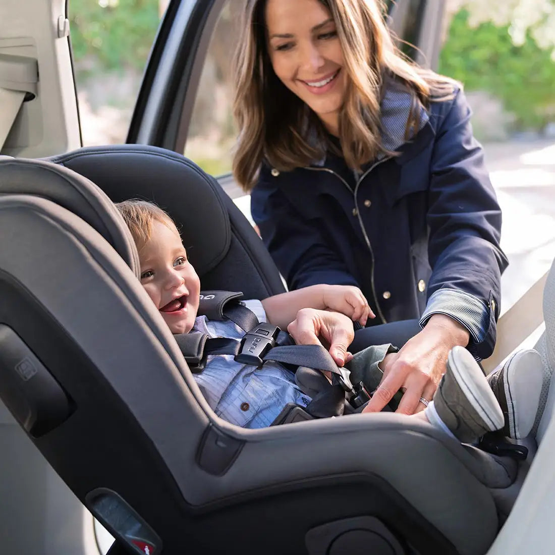 Nuna Rava Convertible Car Seat - Ocean