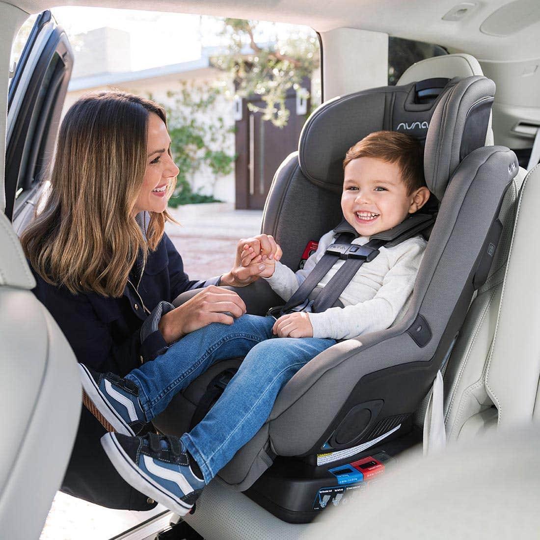 Nuna Rava Convertible Car Seat - Frost