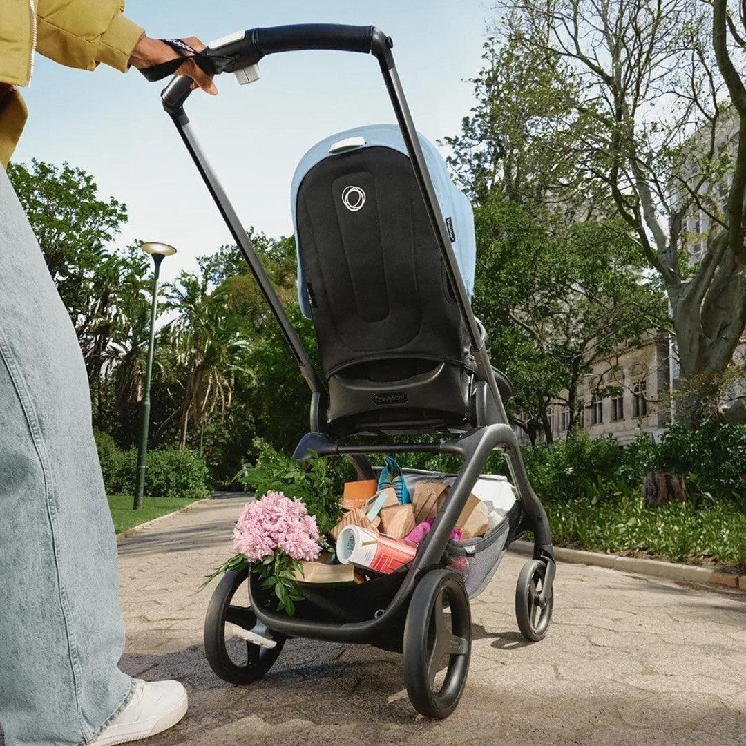 Carrinho de Bebê Bugaboo Dragonfly Grafite/ Midnigth Black / Skiline Blue - Bugaboo Babytunes